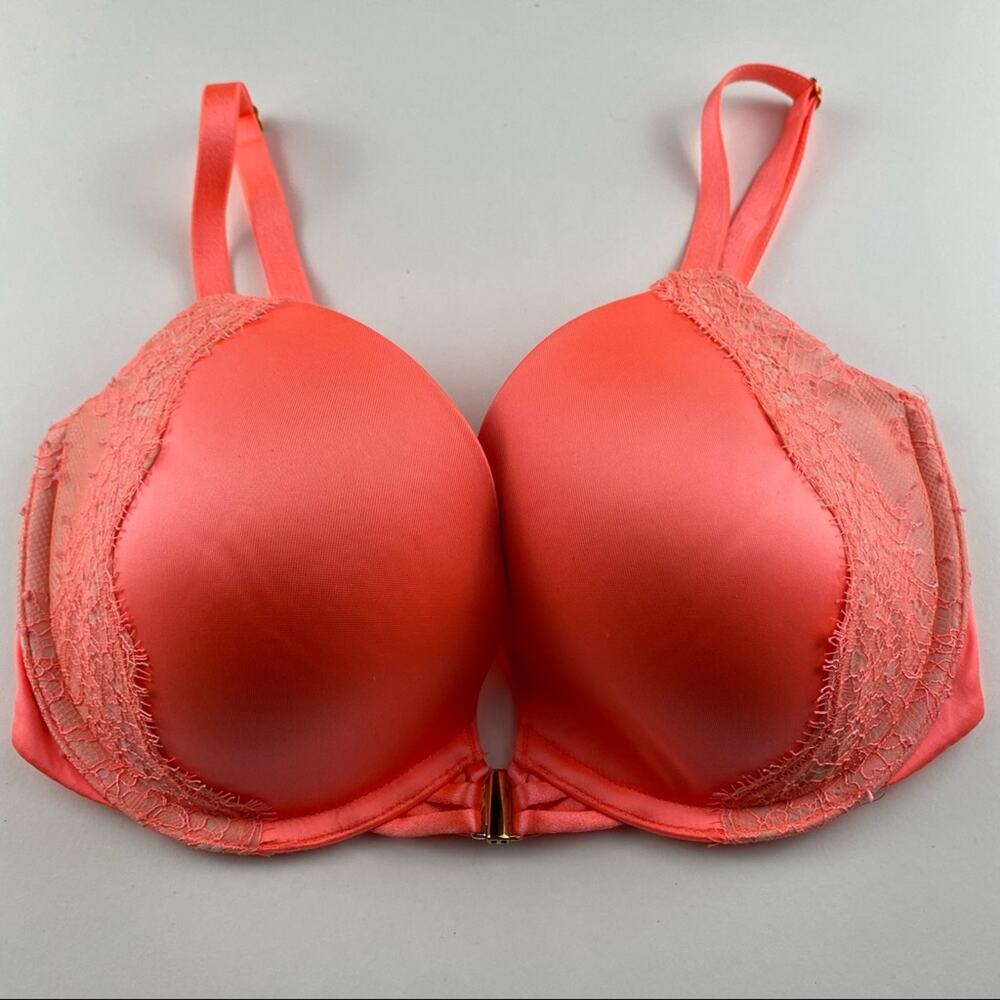Victoria’s Secret Push Up Bra 32DD #5818